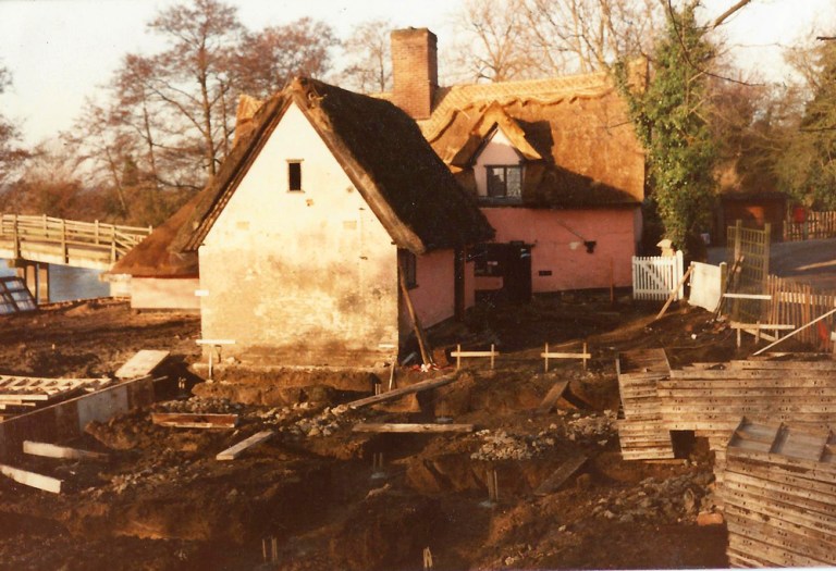 1985 Digging the foundations for the National Trust Tea Room<br>