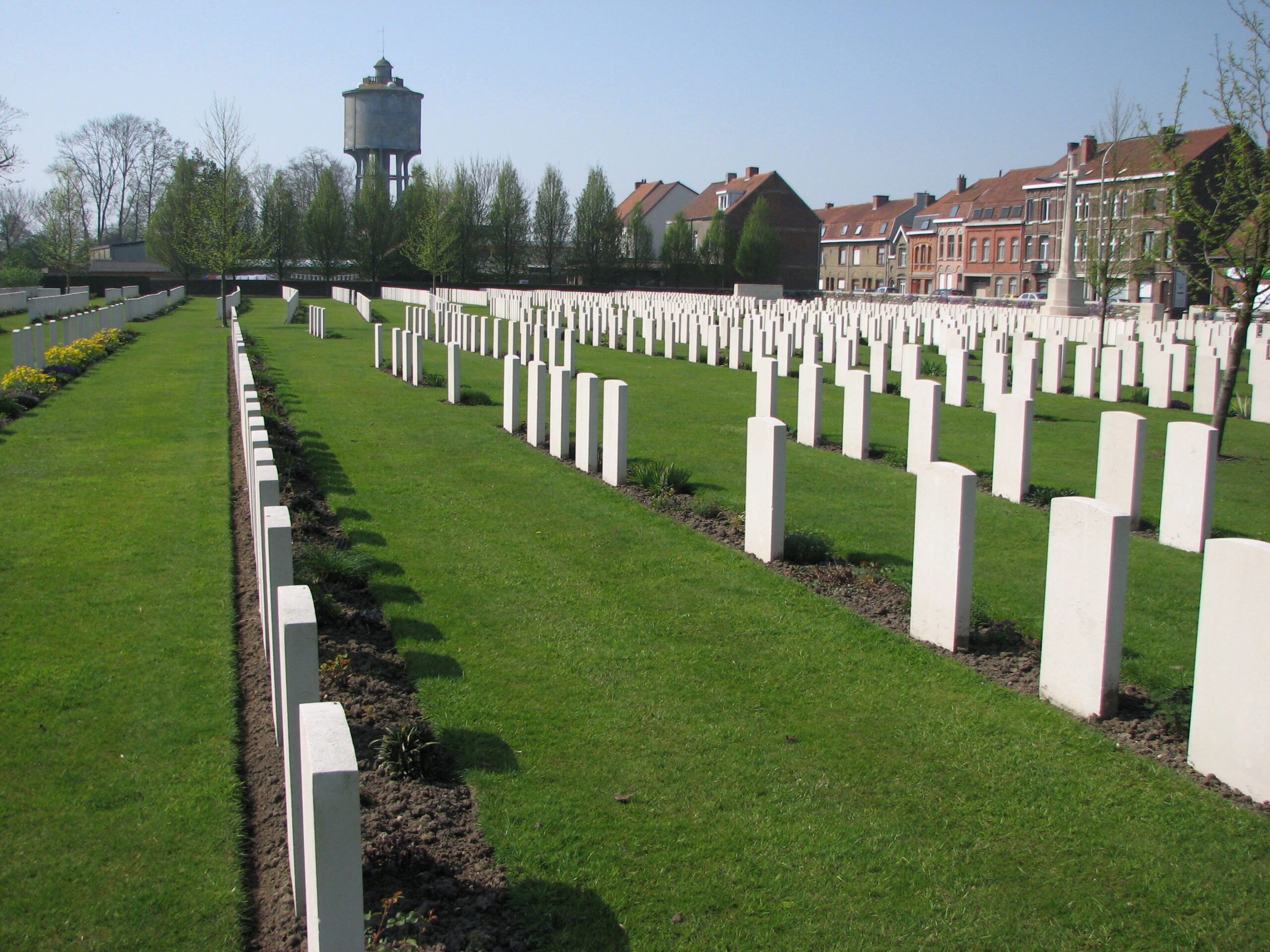 Menin Road South Military Cemetery, Ieper (Ypres), Belgium<br>MA