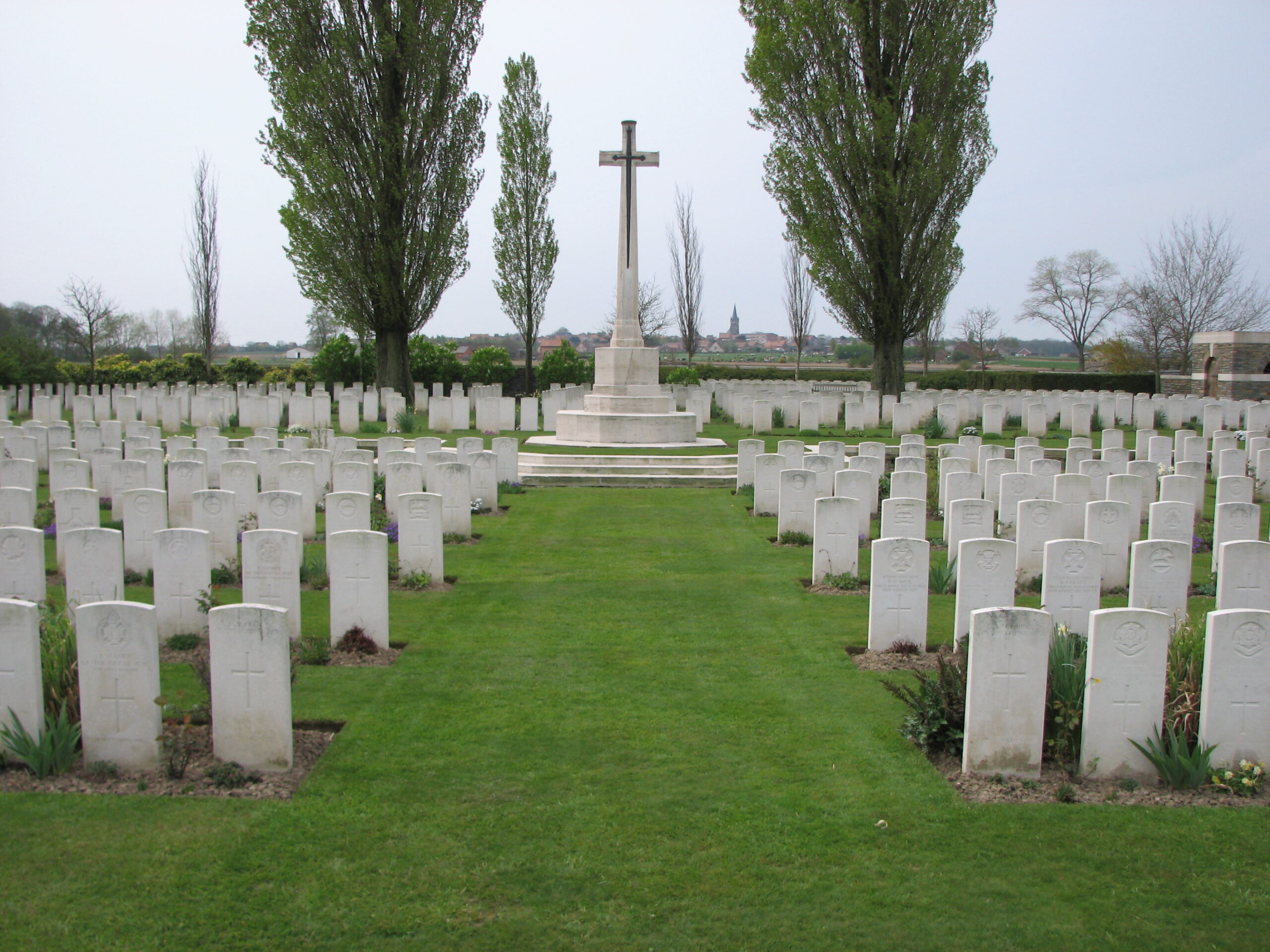 Oosttaverne Wood Cemetery, near Ieper, Belgium<br>The village of Wijtschate (Wytschaete) can be seen in the background<br />MA