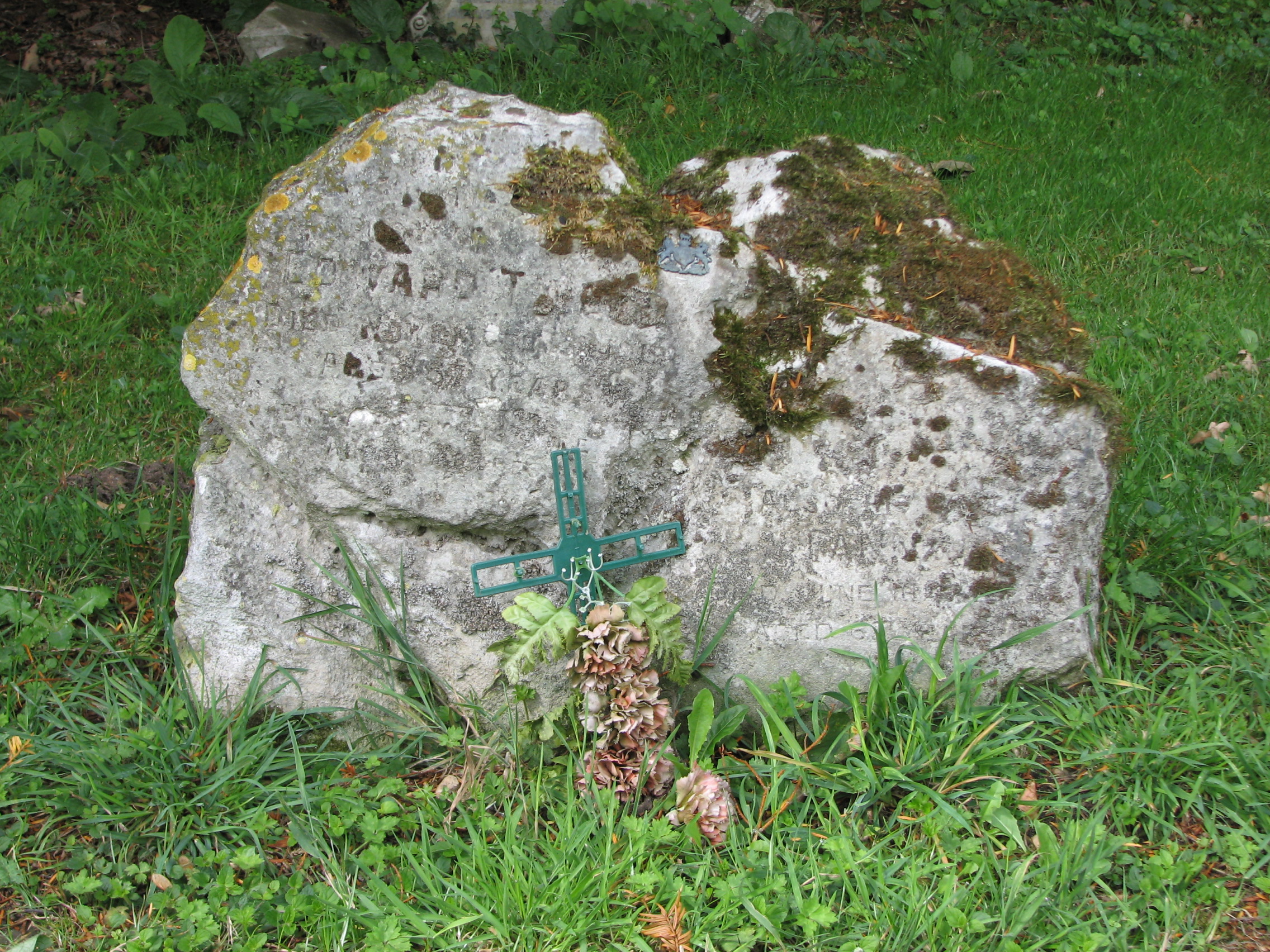 Edward's and Fanny's headstone in East Bergholt Cemetery<br>MA