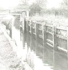 Wooden lock on the River Stour c 1919<br>